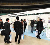 �W���E����