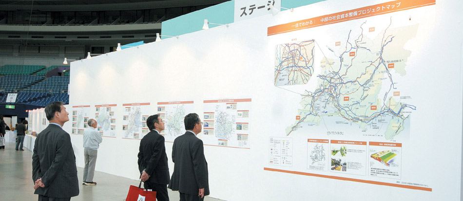 ��ڂł킩�钆���̎Љ�{�R�[�i�[