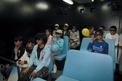 �y�Η��̌��R�[�i�[