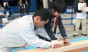 �m�R�M���E�J���i������̌��R�[�i�[